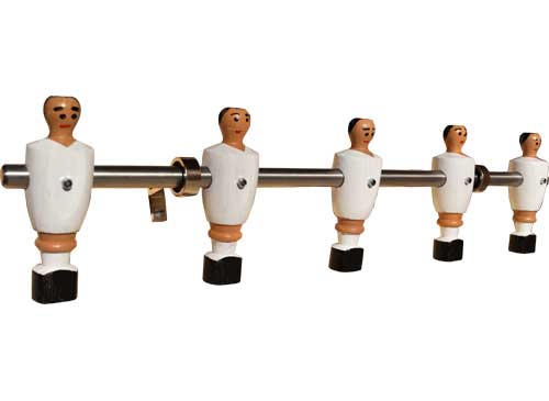 Percha, colgador, de 5 muñecos, jugadores de futbolín, de madera pintados a mano en blanco, munecos originales del futbolín tipo madrileño. Barra maciza cromada de 50 cms.